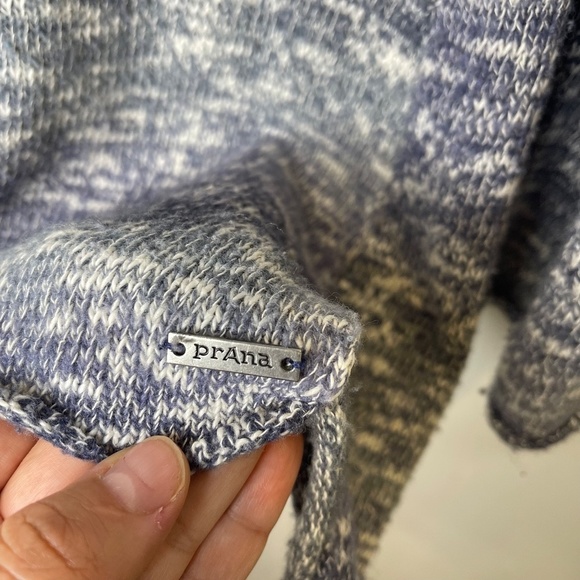 Prana Gemma Hooded Sweater Heathered Ombré Blue Gray Size Small V-Neck - Picture 9 of 12